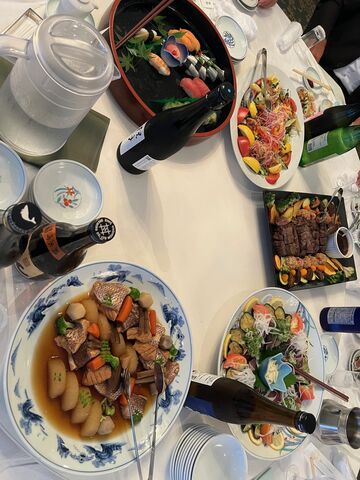 写真17 料理と土佐酒