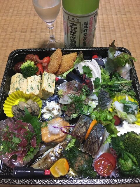 写真7 弁当と立春