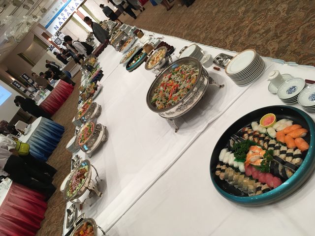 写真7 料理はまだ