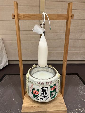 写真1 袋吊り搾りセッティング