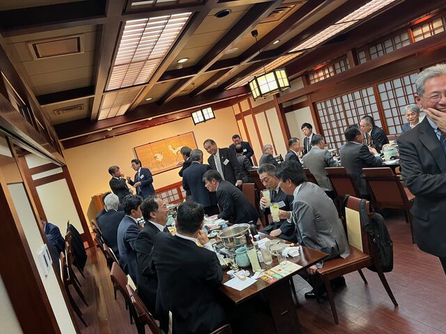 写真26 宴会風景