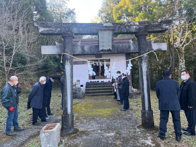 写真2 恵美須神社に集まる