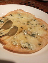 青カビチーズのピッツア