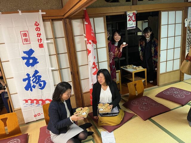 写真30 第1部のお客様2