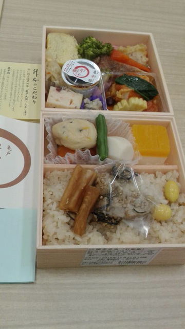 (10)�뿩����