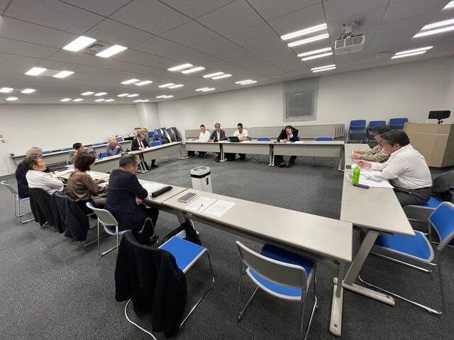 �̿�4  �Ѱ�������