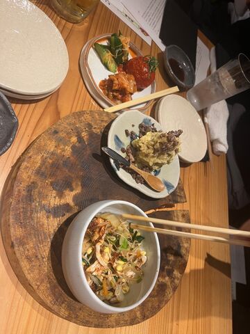 写真6 前菜・キムチ等