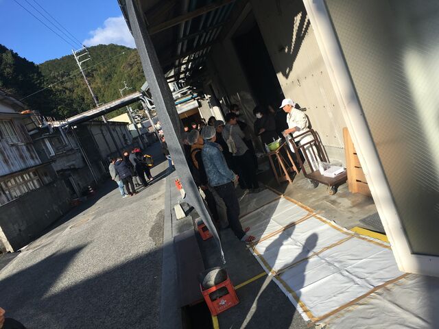 写真2 参加者行列