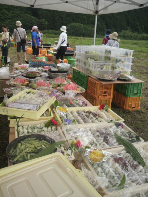 ���ˤ��ꡢ��ڥ����ʡ�