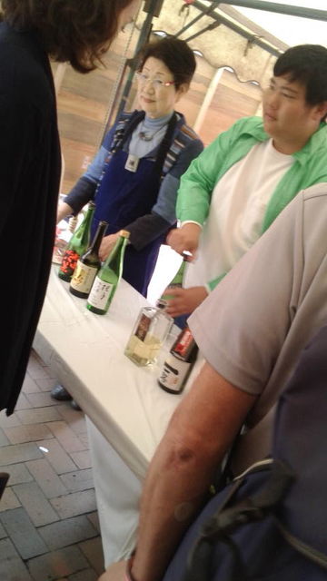 (12)�����������