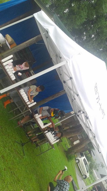 (28)紙コップ積み重ね大会