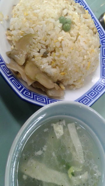 (13)アサリ炒飯とスープ