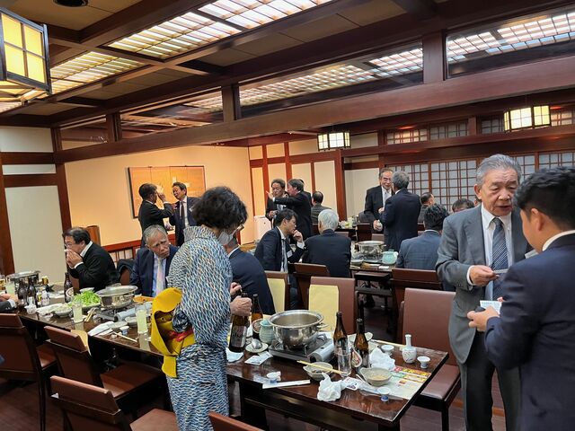 写真28 宴会風景3