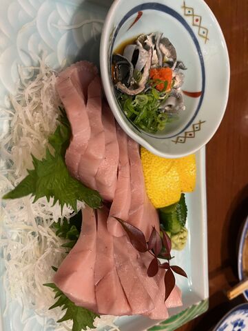 写真7 ヨコの刺身