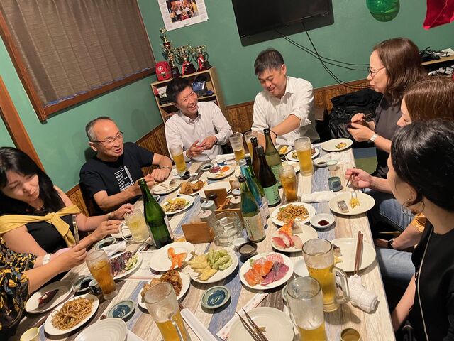 写真7 座敷宴席2