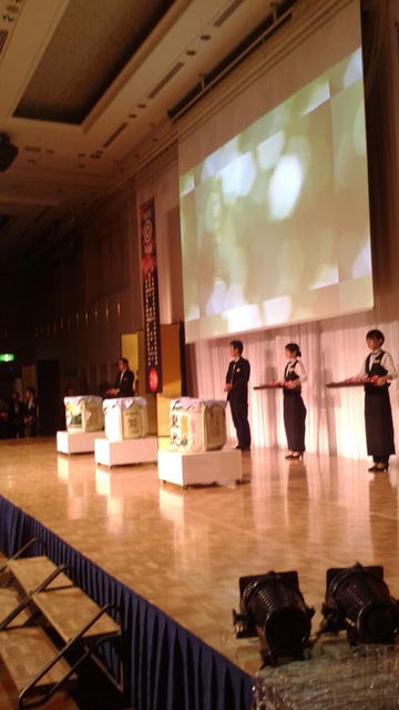 (21)������î3��