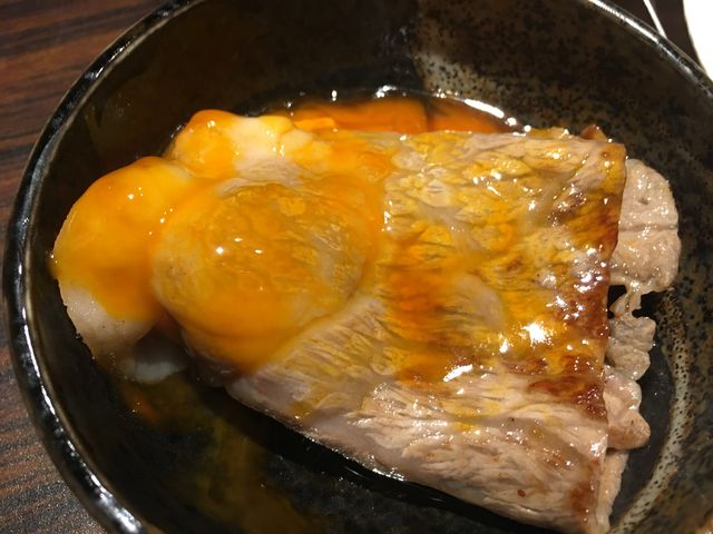 写真14 サーロインいただく