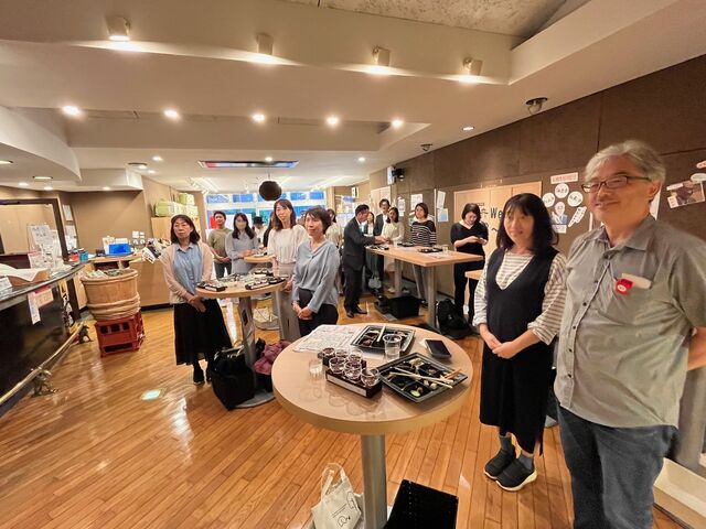 写真15 開会時のお客様