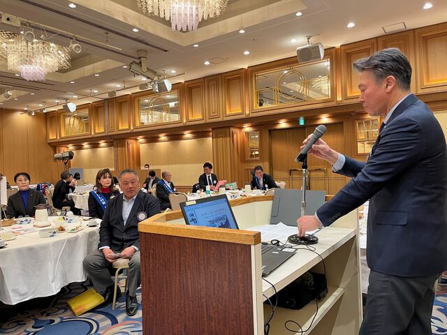 写真6 井上会長挨拶