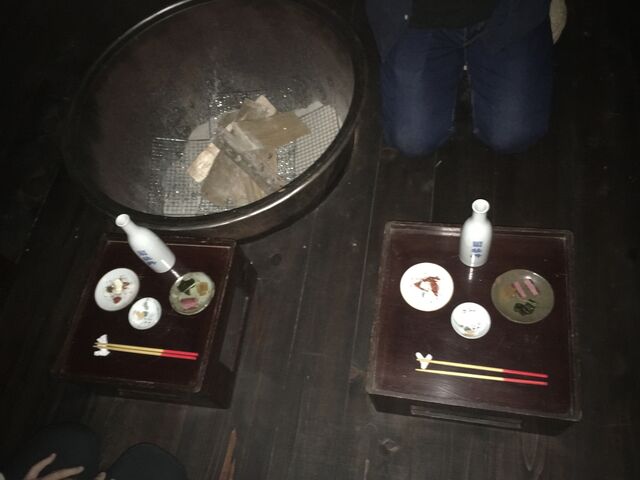 写真17 茶室内配膳