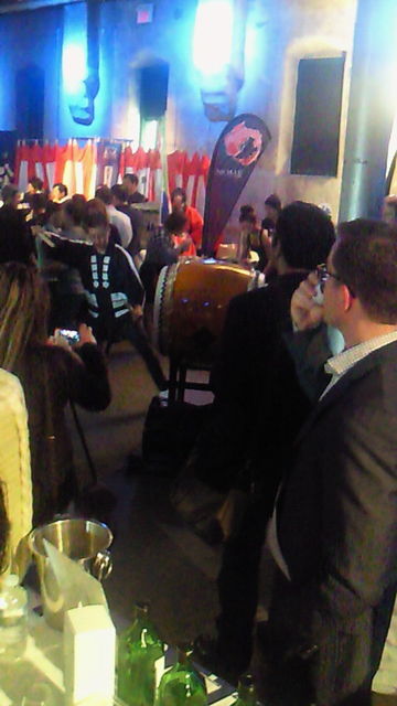 ���ݱ���