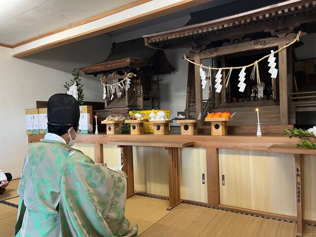 写真6 神事風景2