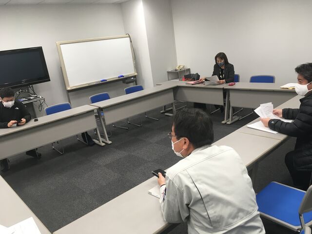 �̿�2 �����񵭲�����