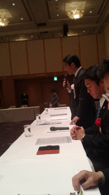 (19)記者発表会・片野坂社長ご挨拶