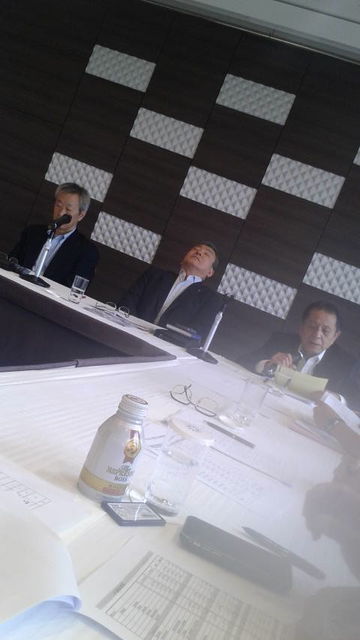 (4)山崎副社長報告
