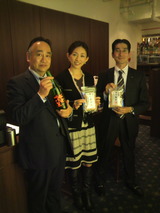 高津社長とあおいさんとワシ.jpg