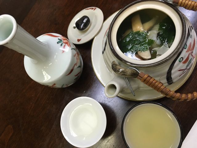 写真7 司牡丹と土瓶蒸し