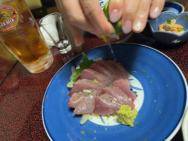 写真4 ぶしゅかんを搾る