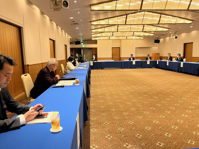 �̿�9  �͹�����񳫲�