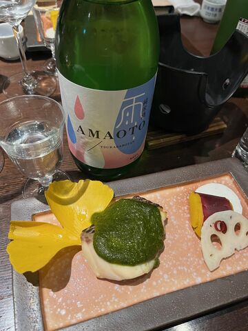 写真10 AMAOTOと焼物