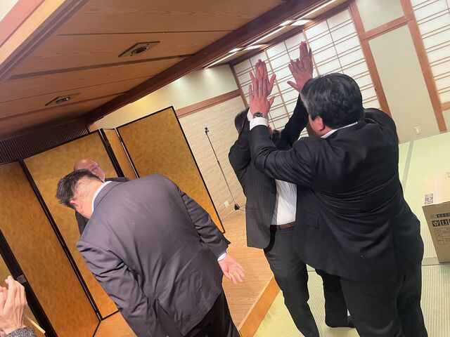�̿�25  ���ä�����
