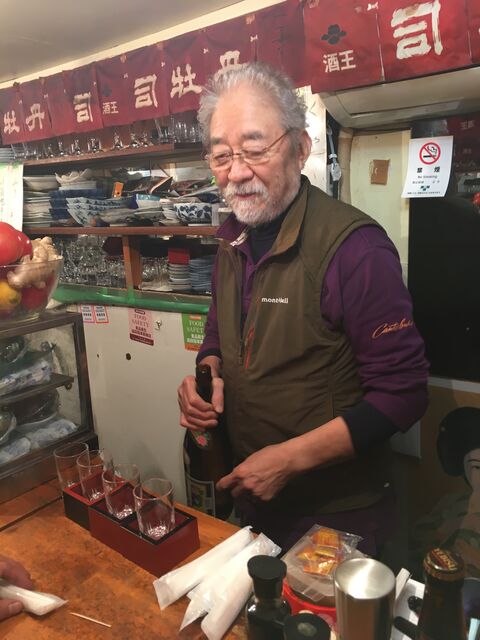 写真31 店主の中村さん