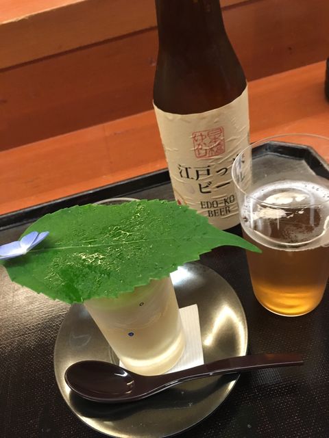 写真5 江戸っ米ビールとつきだし