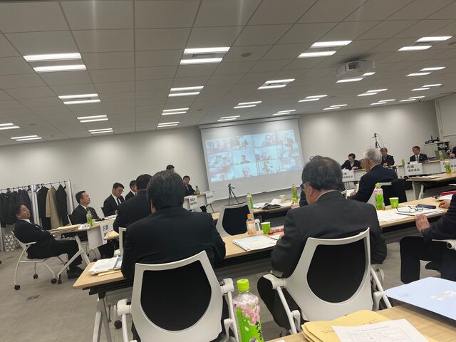 写真11 清退共会議風景