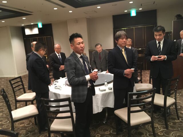 �̿�8 �ں���Ǵ���