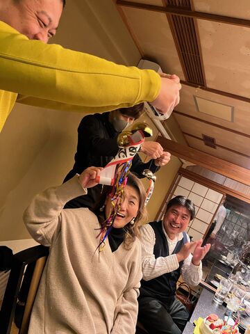 写真10 くす玉!