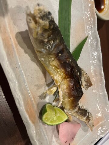 写真6 イワナ塩焼き
