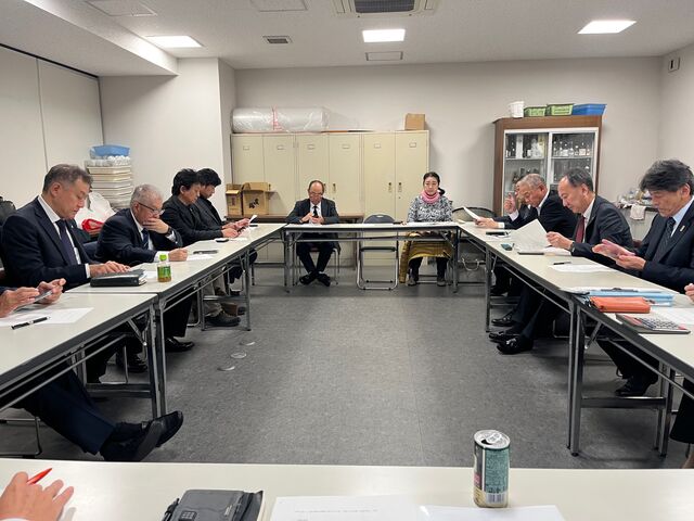 写真1 理事会スタート