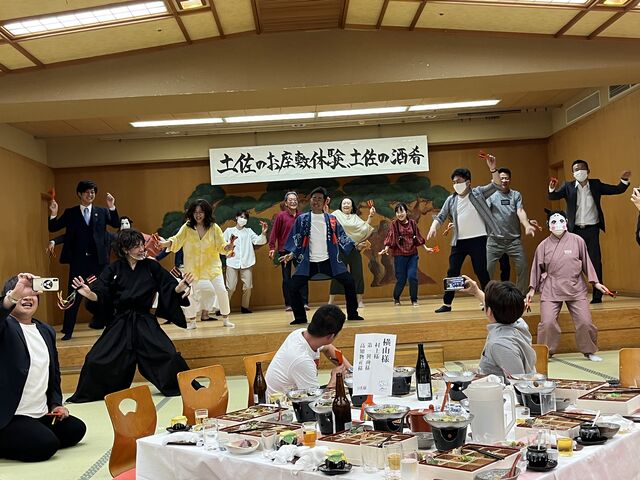 写真24 うげうげ踊り