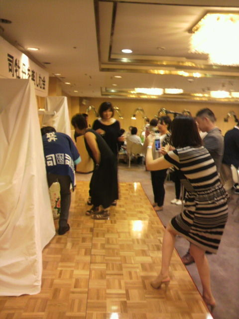 袋吊りと記念撮影