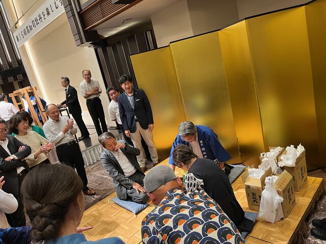 �̿�25  �Ϥ����辡