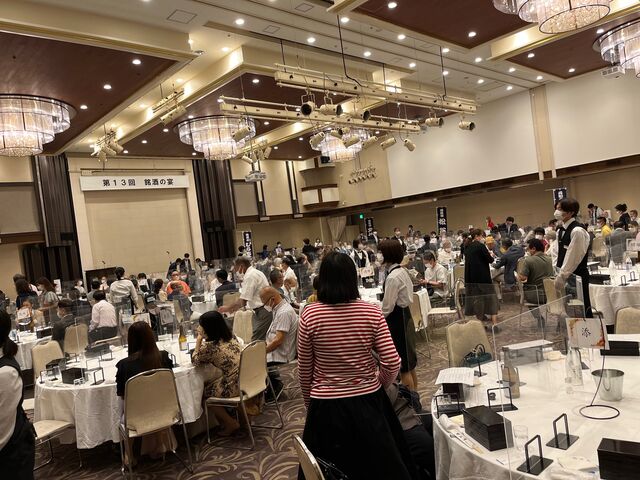 写真8 お客様入場