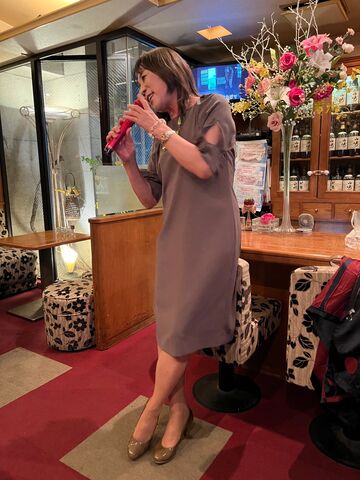 写真41 由季ポーズ