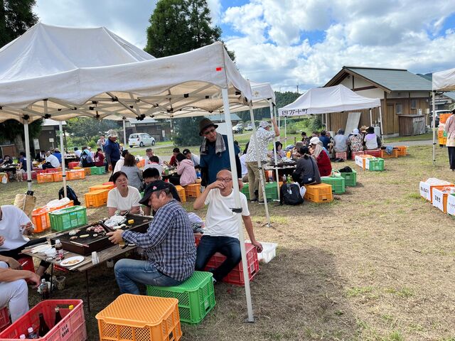 写真29 盛り上がる交流会