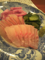 尾長グレの刺身.jpg