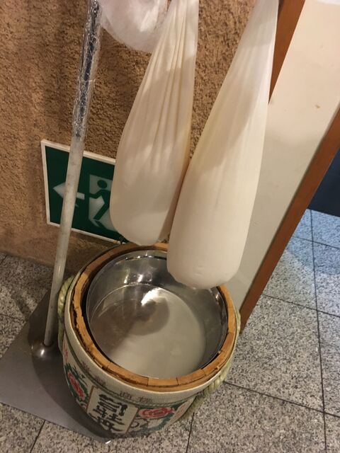 写真21 袋吊り今搾り ほぼカラに!